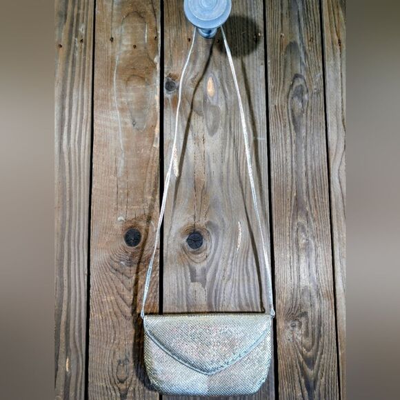 Vintage Whiting & Davis Silver Mesh Clutch - Picture 2 of 6